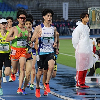 新妻選手